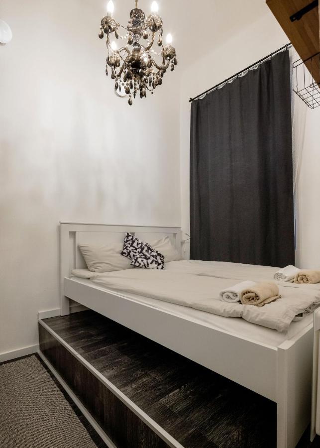 Spacious Apartment Almassy Budapest Exterior foto